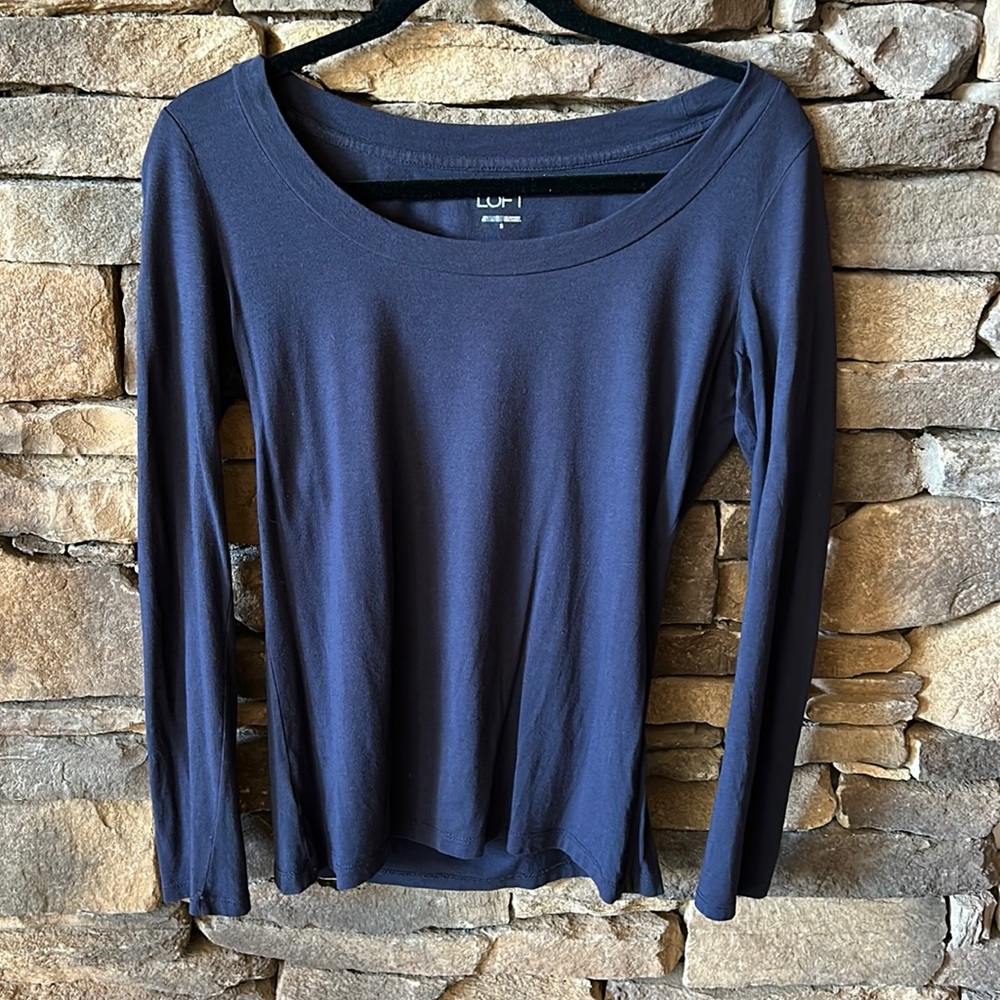 Loft navy blue long sleeve scoop neck tee shirt size small